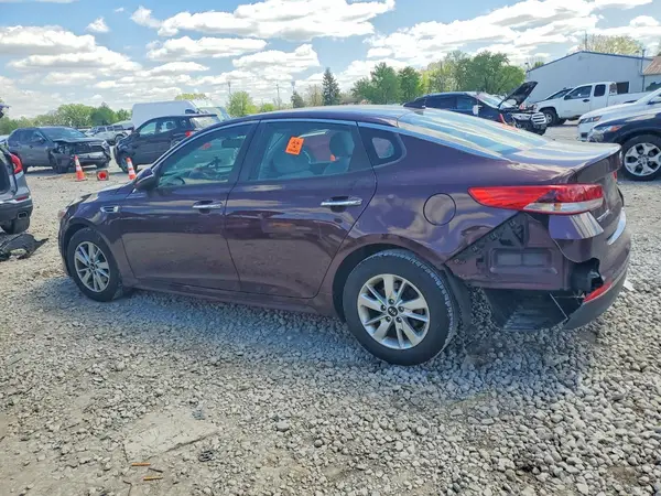 5XXGT4L31GG030295 2016 KIA OPTIMA - Image 2