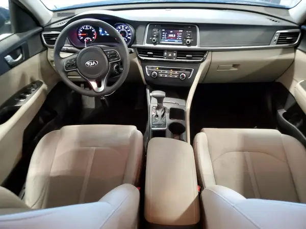 5XXGT4L31GG035688 2016 KIA OPTIMA - Image 8