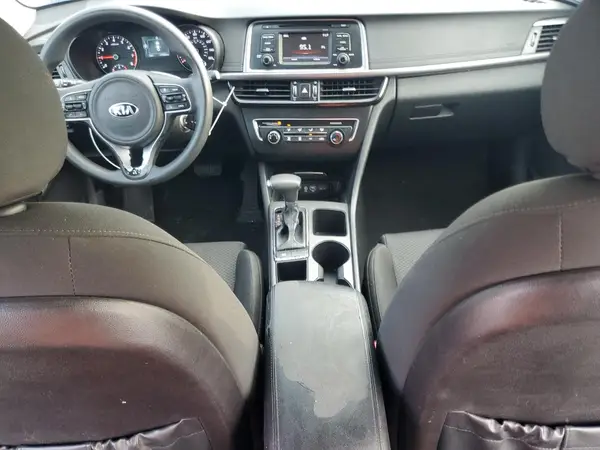 5XXGT4L31GG037554 2016 KIA OPTIMA - Image 8