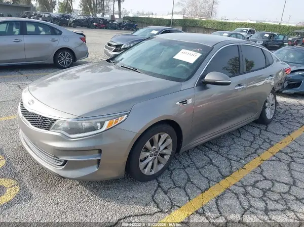 5XXGT4L31GG045931 2016 KIA OPTIMA - Image 2