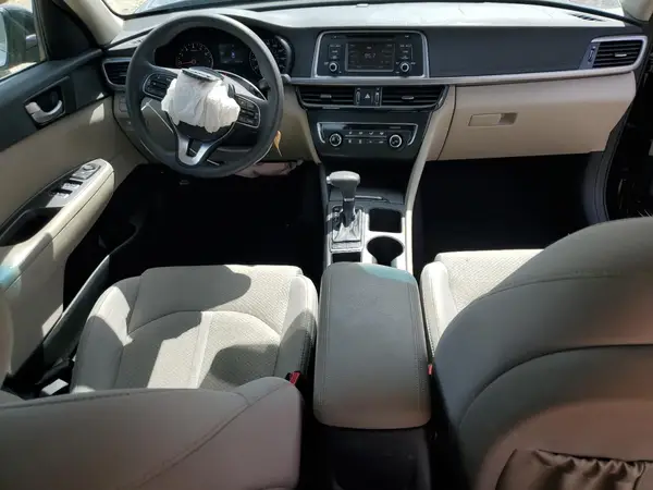 5XXGT4L31GG046738 2016 KIA OPTIMA - Image 8