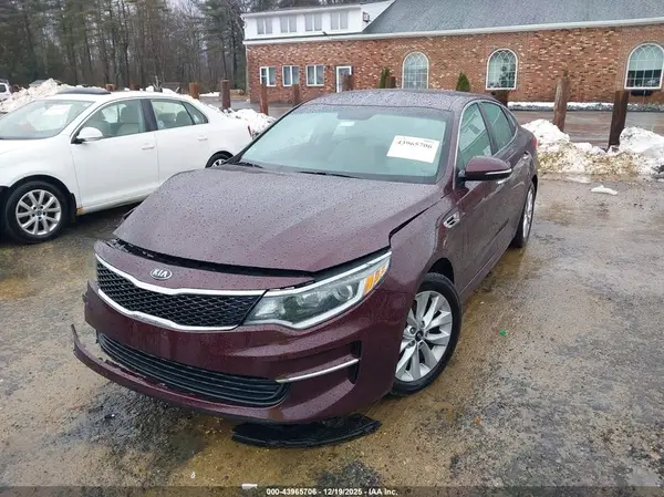 5XXGT4L31GG051809 2016 KIA OPTIMA - Image 2