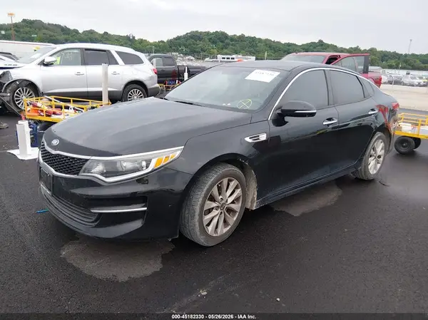 5XXGT4L31GG052278 2016 KIA OPTIMA - Image 2