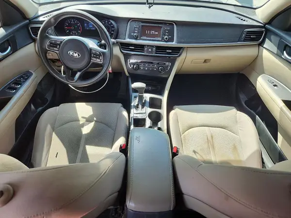 5XXGT4L31GG059067 2016 KIA OPTIMA - Image 8