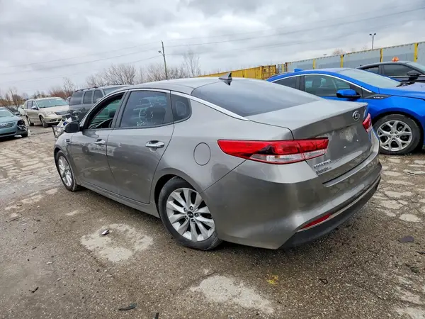 5XXGT4L31GG061675 2016 KIA OPTIMA - Image 2
