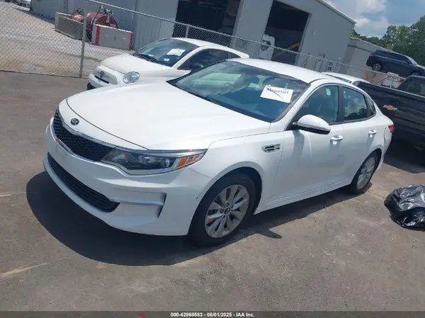 5XXGT4L31GG061711 2016 KIA OPTIMA - Image 2