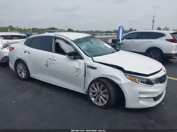 5XXGT4L31GG072322 2016 KIA OPTIMA - Image 1