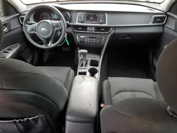 5XXGT4L31GG076743 2016 KIA OPTIMA - Image 8