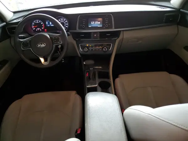 5XXGT4L31GG077763 2016 KIA OPTIMA - Image 8