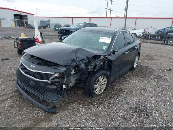 5XXGT4L31GG084826 2016 KIA OPTIMA - Image 2