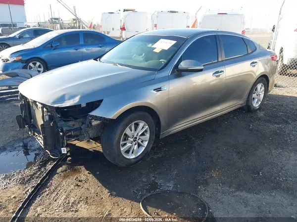 5XXGT4L31GG088083 2016 KIA OPTIMA - Image 2