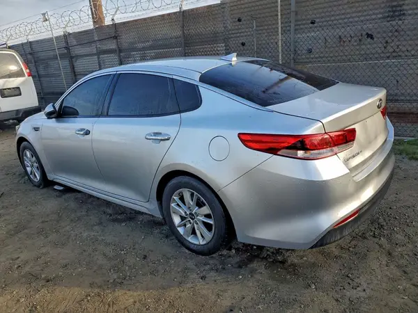 5XXGT4L31GG088245 2016 KIA OPTIMA - Image 2