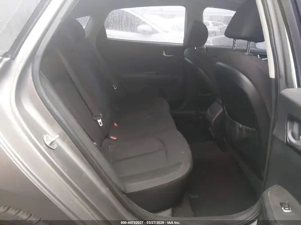 5XXGT4L31GG099276 2016 KIA OPTIMA - Image 8