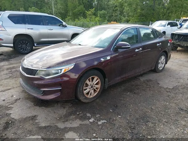 5XXGT4L31GG100197 2016 KIA OPTIMA - Image 2