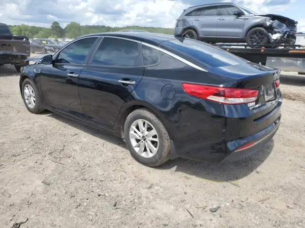 5XXGT4L31GG106405 2016 KIA OPTIMA - Image 2