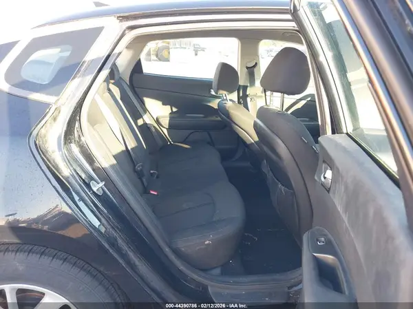 5XXGT4L31GG106517 2016 KIA OPTIMA - Image 8