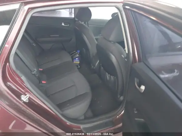 5XXGT4L31GG113595 2016 KIA OPTIMA - Image 8