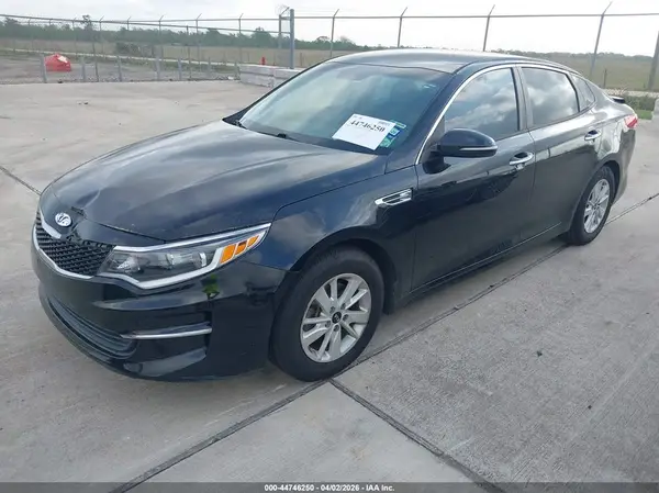 5XXGT4L31GG117131 2016 KIA OPTIMA - Image 2