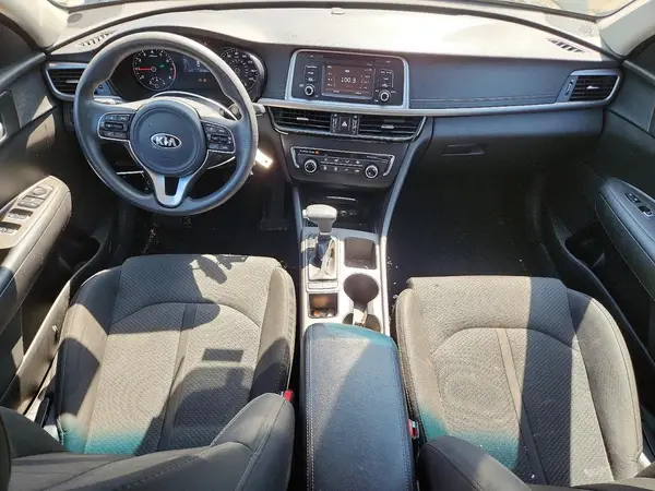 5XXGT4L31HG125117 2017 KIA OPTIMA - Image 8
