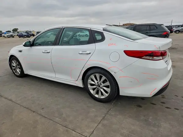 5XXGT4L31HG125196 2017 KIA OPTIMA - Image 2