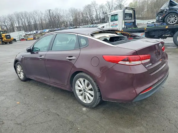 5XXGT4L31HG129765 2017 KIA OPTIMA - Image 2