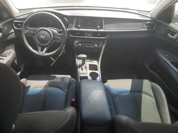 5XXGT4L31HG136568 2017 KIA OPTIMA - Image 8