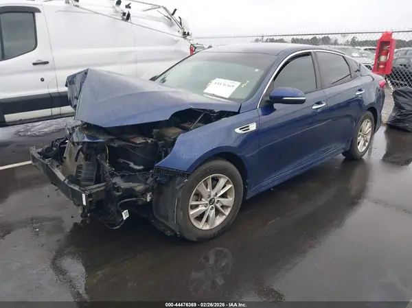 5XXGT4L31HG137090 2017 KIA OPTIMA - Image 2