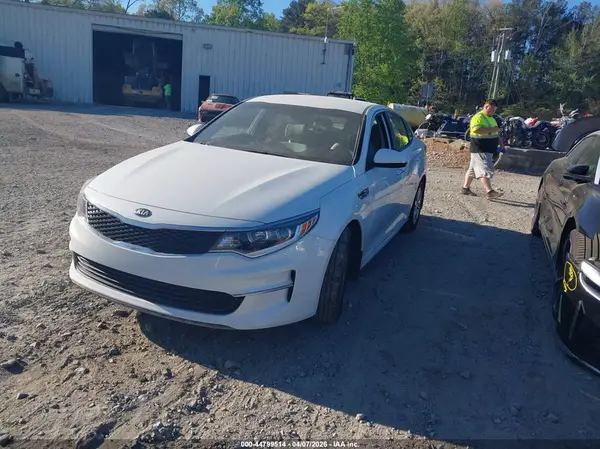 5XXGT4L31HG138675 2017 KIA OPTIMA - Image 2