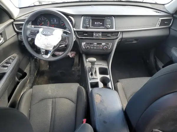 5XXGT4L31HG144847 2017 KIA OPTIMA - Image 8