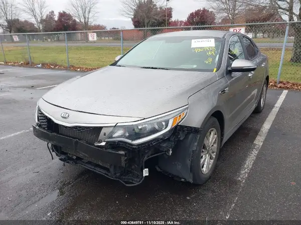 5XXGT4L31HG150230 2017 KIA OPTIMA - Image 2