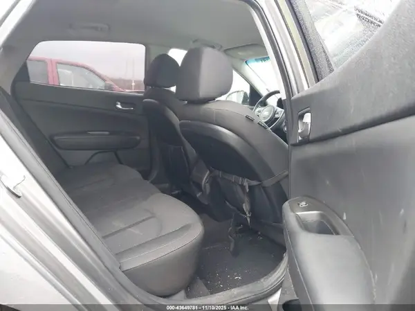 5XXGT4L31HG150230 2017 KIA OPTIMA - Image 8