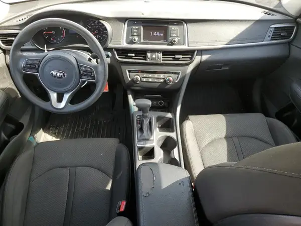5XXGT4L31HG151457 2017 KIA OPTIMA - Image 8