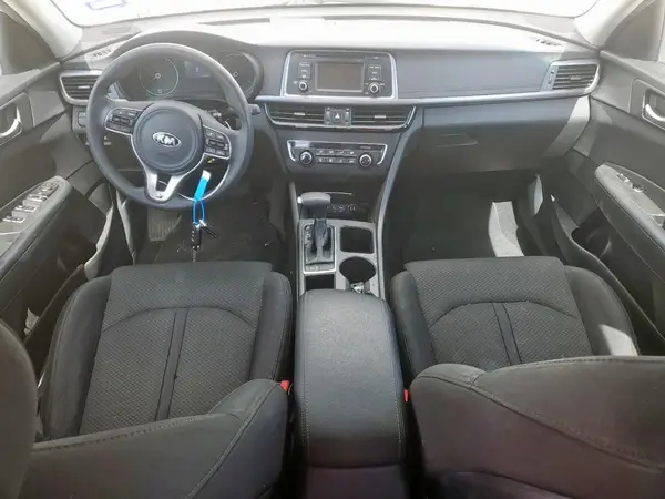 5XXGT4L31HG153628 2017 KIA OPTIMA - Image 8