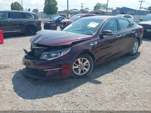 5XXGT4L31HG156142 2017 KIA OPTIMA - Image 2