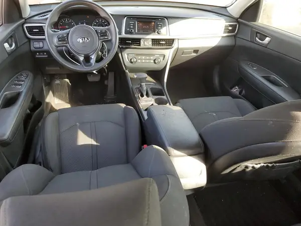 5XXGT4L31HG160627 2017 KIA OPTIMA - Image 8