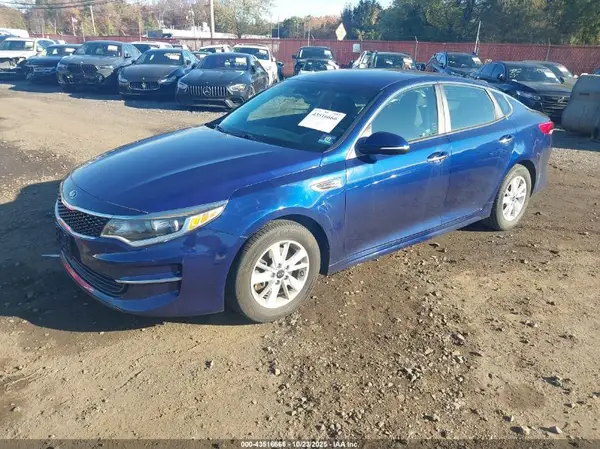5XXGT4L31HG166010 2017 KIA OPTIMA - Image 2