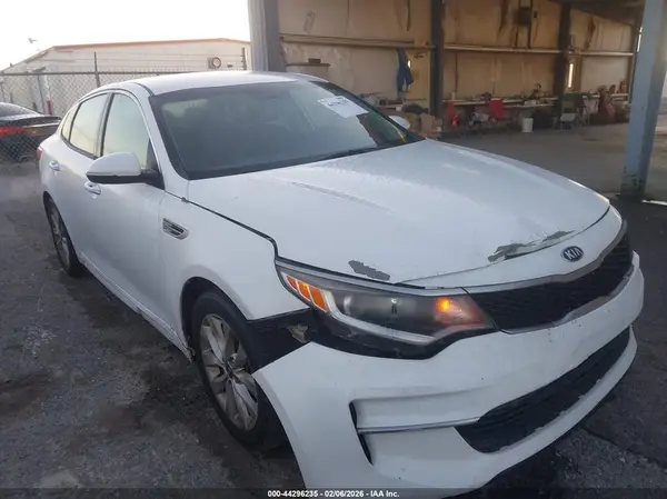5XXGT4L31HG166377 2017 KIA OPTIMA - Image 1
