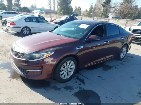 5XXGT4L31HG166539 2017 KIA OPTIMA - Image 2