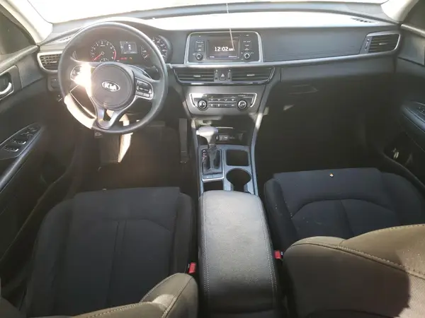 5XXGT4L31HG174351 2017 KIA OPTIMA - Image 8