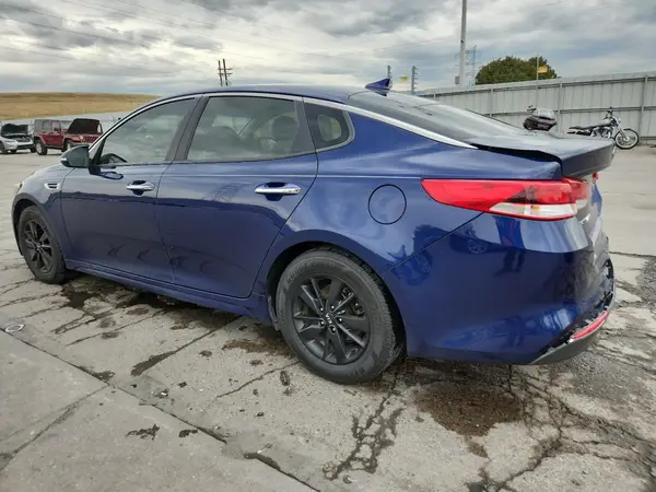 5XXGT4L31HG174592 2017 KIA OPTIMA - Image 2