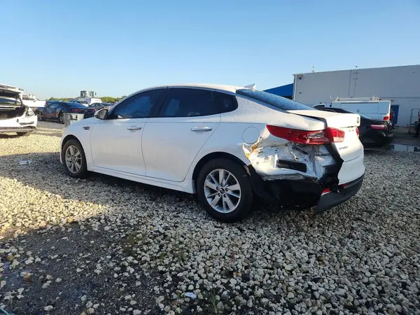 5XXGT4L31HG176052 2017 KIA OPTIMA - Image 2