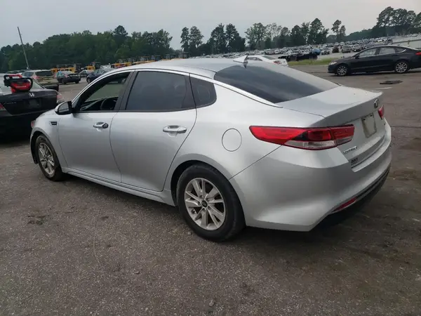 5XXGT4L31HG176679 2017 KIA OPTIMA - Image 2