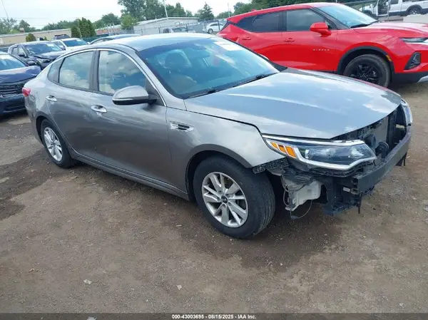 5XXGT4L31JG179233 2018 KIA OPTIMA - Image 1