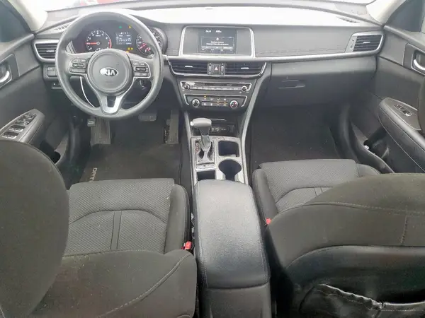 5XXGT4L31JG180494 2018 KIA OPTIMA - Image 8