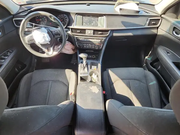 5XXGT4L31JG184139 2018 KIA OPTIMA - Image 8