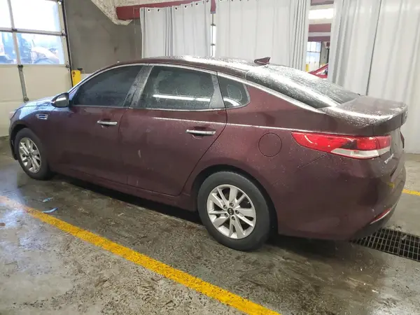 5XXGT4L31JG188692 2018 KIA OPTIMA - Image 2