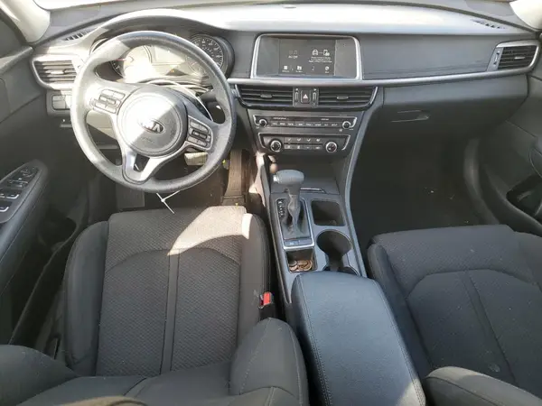 5XXGT4L31JG189731 2018 KIA OPTIMA - Image 8