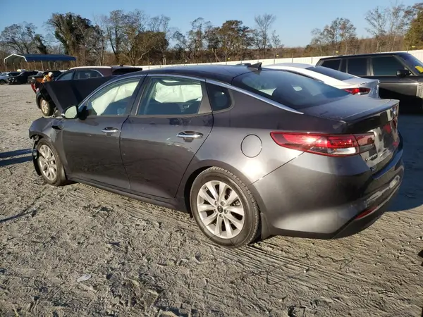 5XXGT4L31JG190331 2018 KIA OPTIMA - Image 2