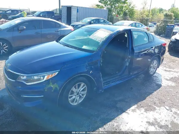5XXGT4L31JG193780 2018 KIA OPTIMA - Image 2