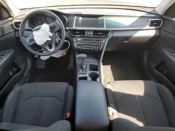 5XXGT4L31JG193813 2018 KIA OPTIMA - Image 8